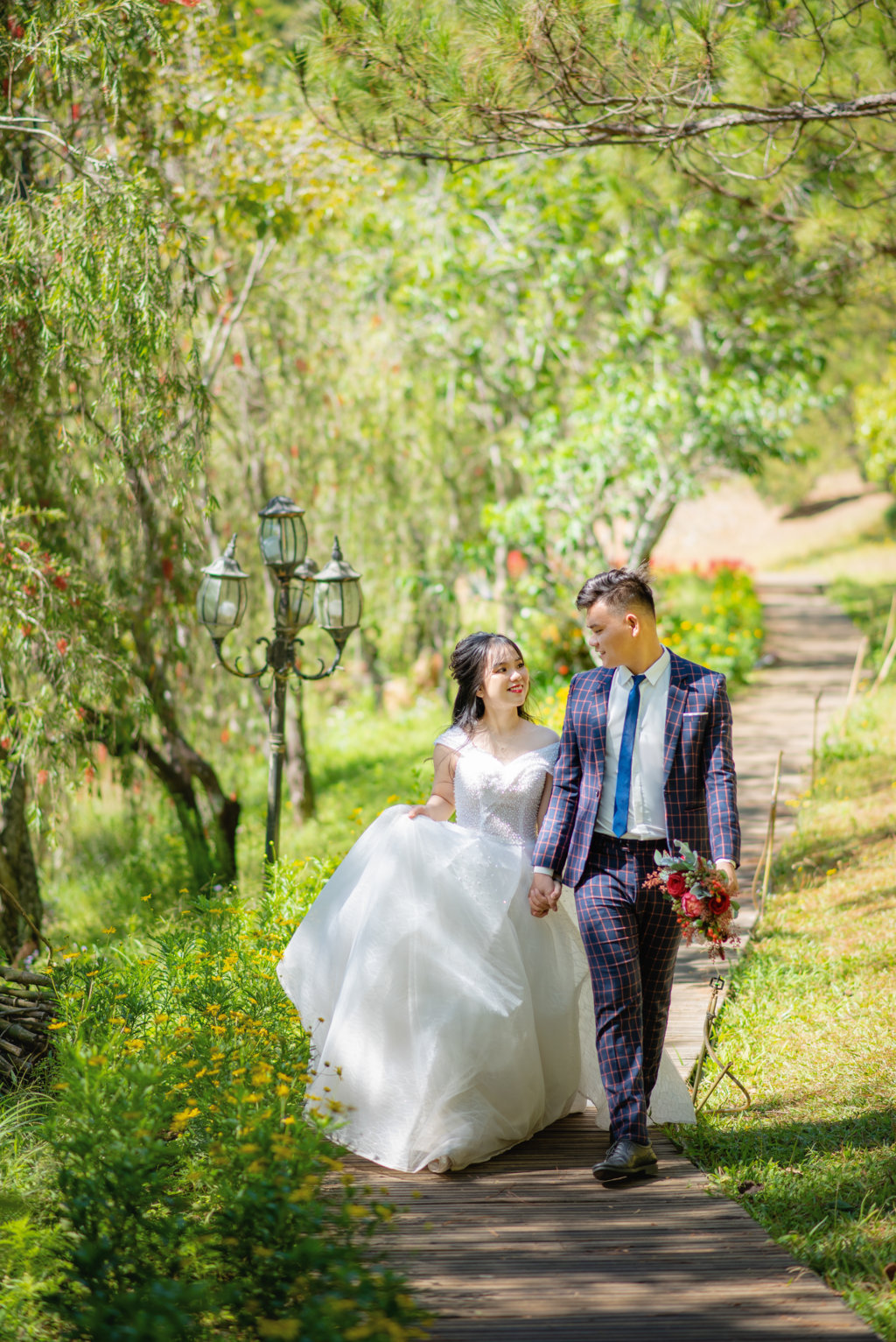 Minh Trọng & Thu Vân